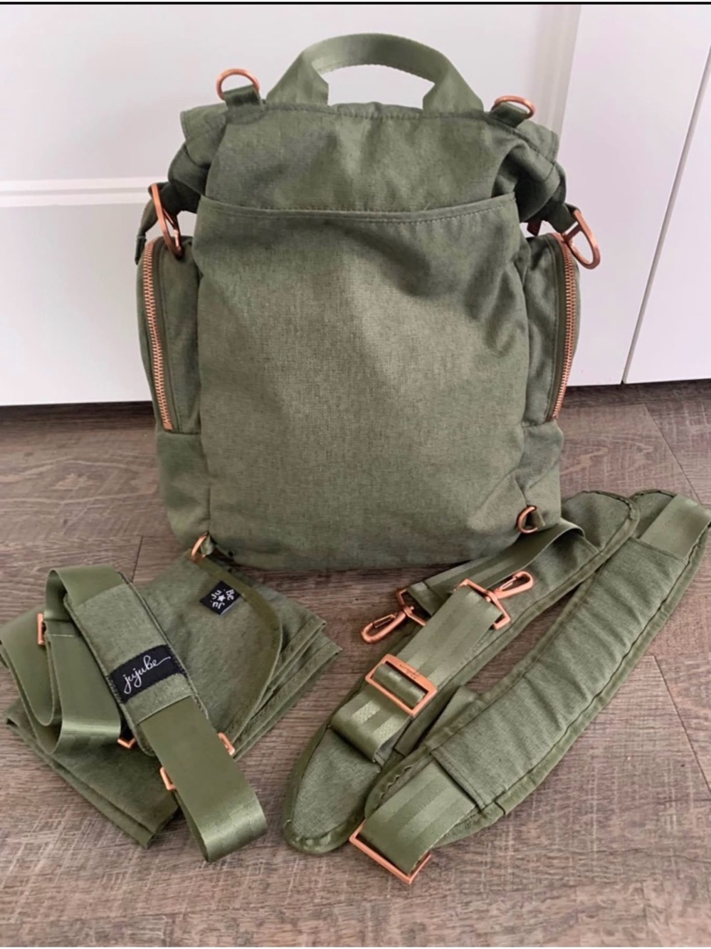 Ju-Ju-Be Olive Green Convertible Backpack with Rose Gold Hardware - Picture 2 of 3